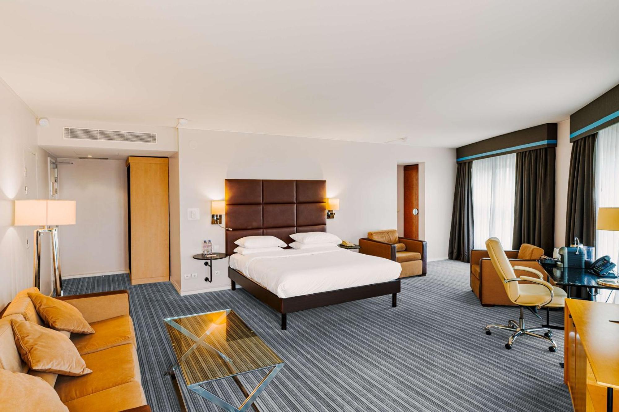 Van Der Valk Hotel Paris Cdg Airport Roissy-en-France Exterior foto