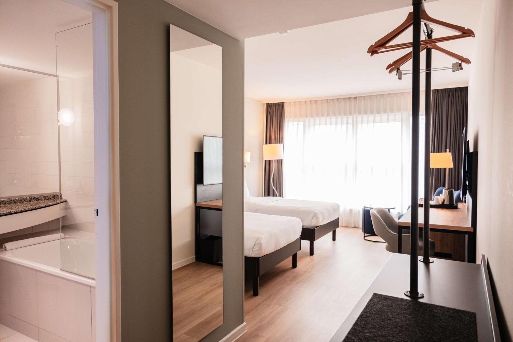 Van Der Valk Hotel Paris Cdg Airport Roissy-en-France Exterior foto